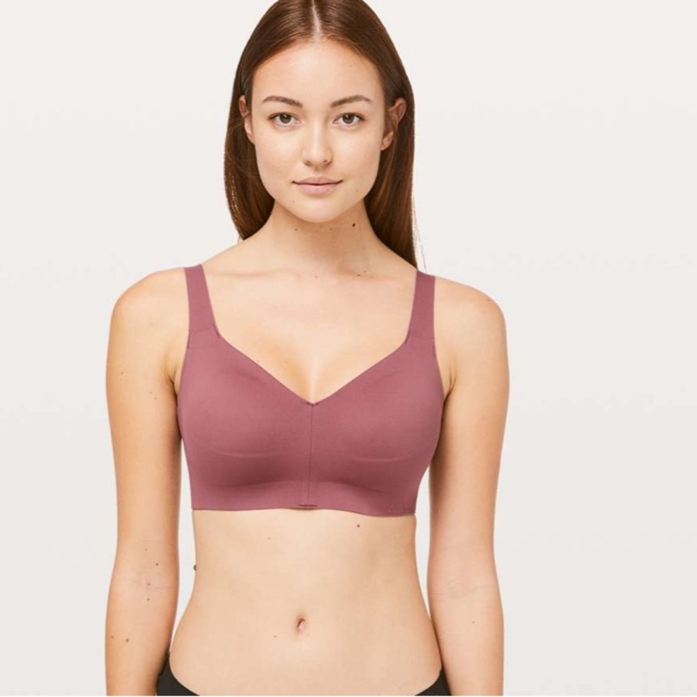 Lululemon Like Nothing Bra
Misty Merlot 32C. Like New